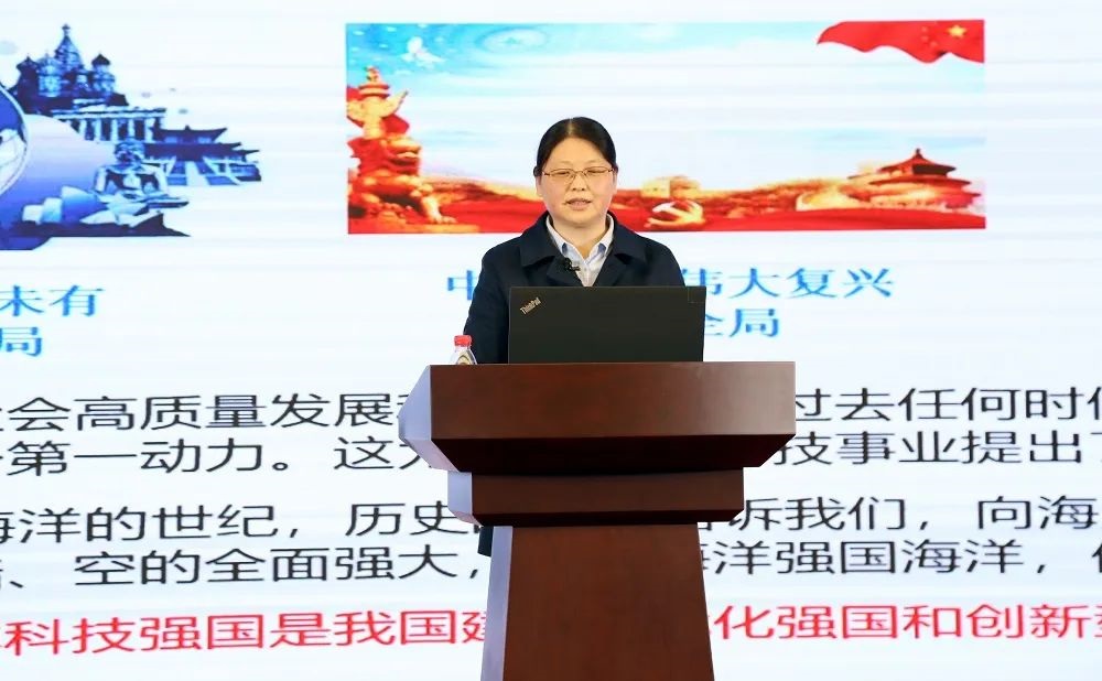 新闻3.jpg